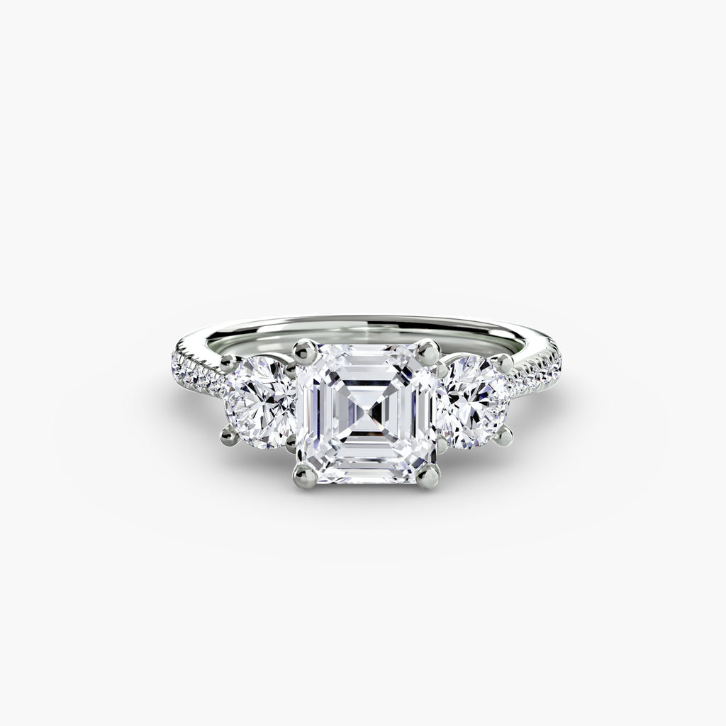 Der Drei Stein Ring mit Pavé Band