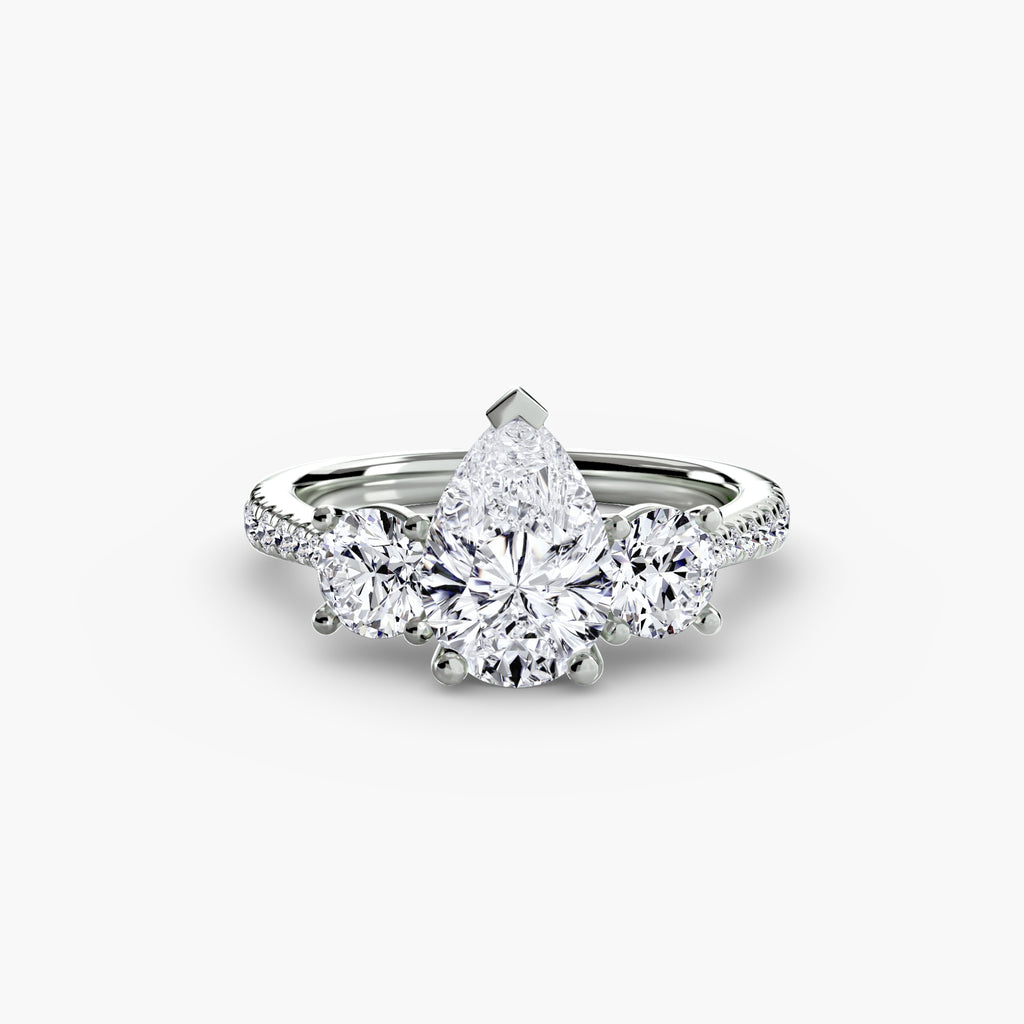 Der Drei Stein Ring mit Pavé Band