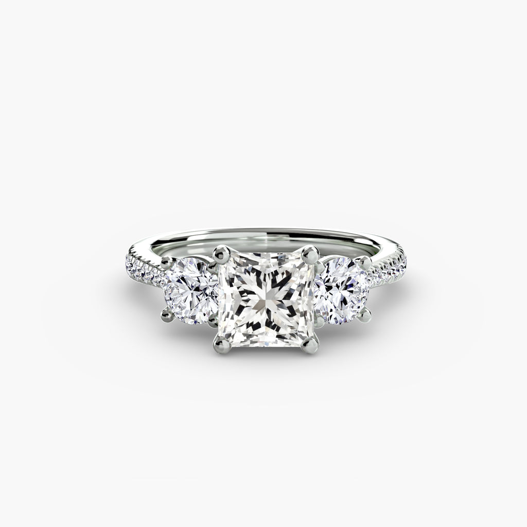 Der Drei Stein Ring mit Pavé Band