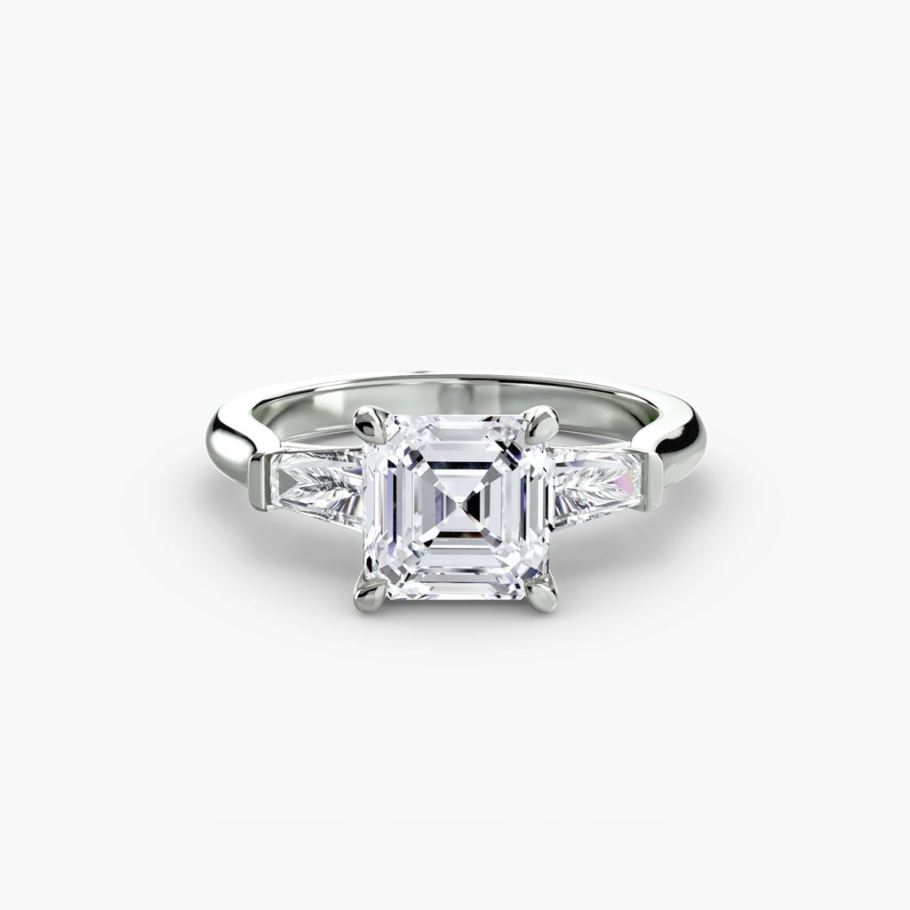 Der Drei Stein Ring (Baguette Seitensteine)