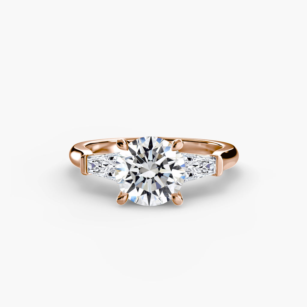 Der Drei Stein Ring (Baguette Seitensteine)