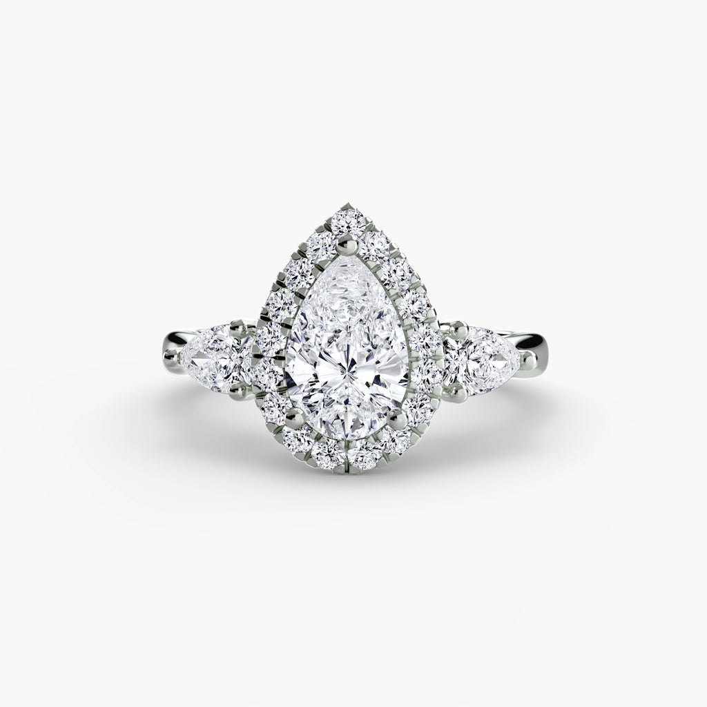 Der Drei Stein Ring mit Halo