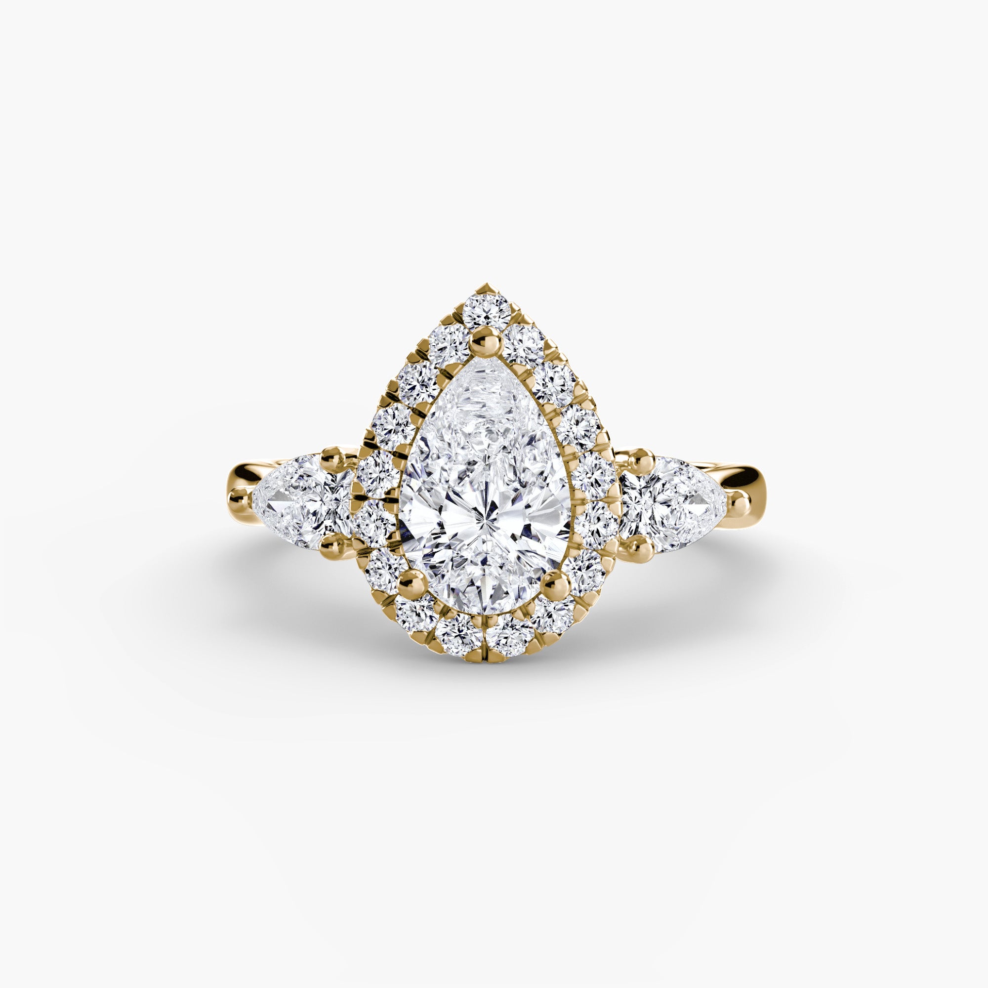 Der Drei Stein Ring mit Halo