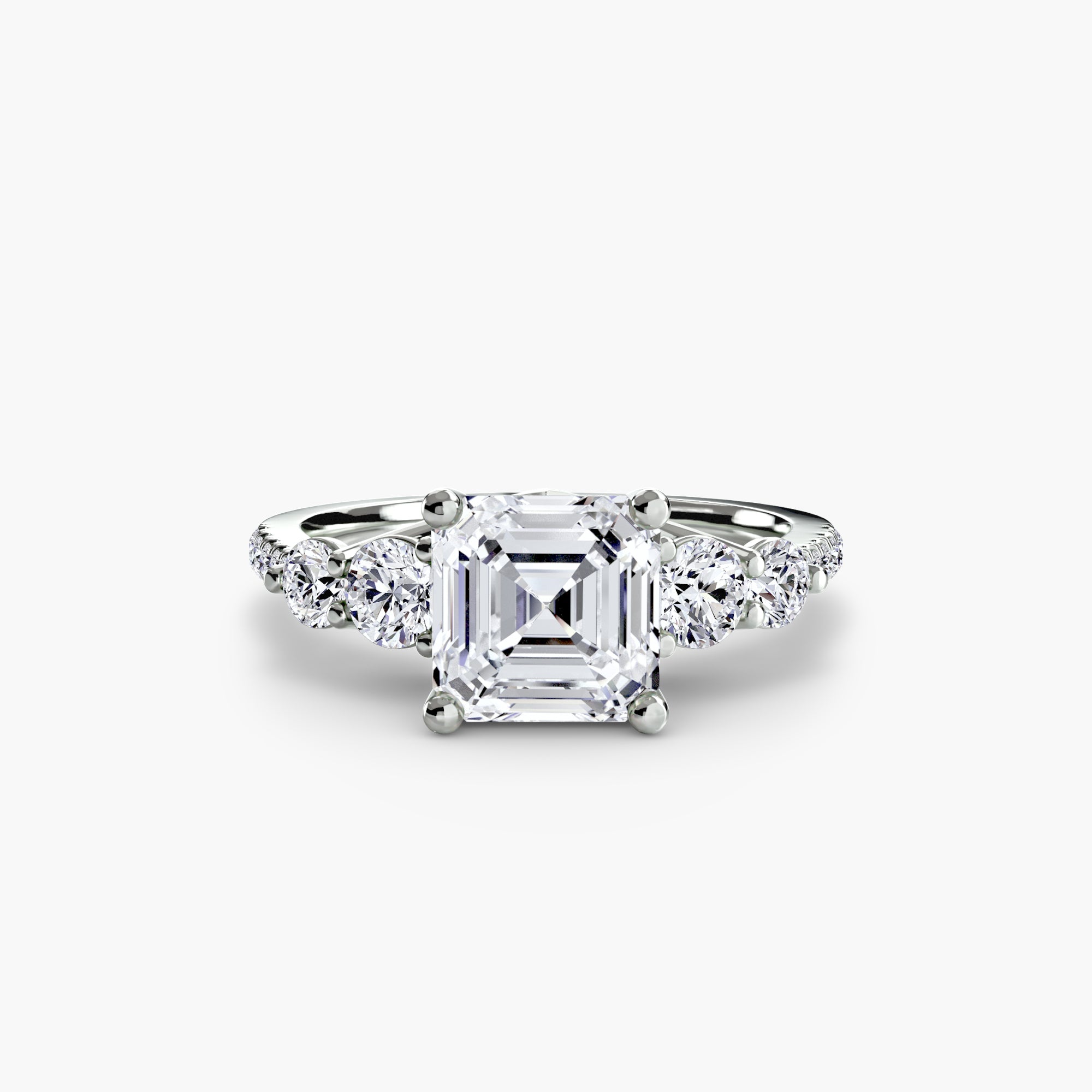 Fünf Stein Ring mit Pavé Band