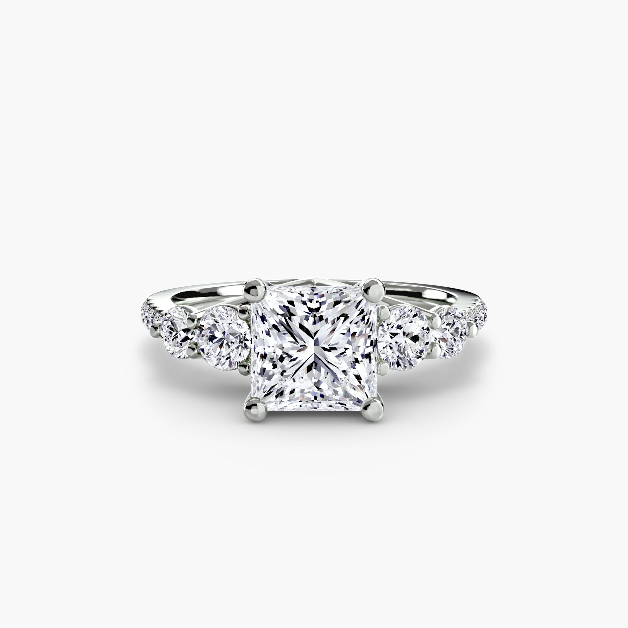 Fünf Stein Ring mit Pavé Band